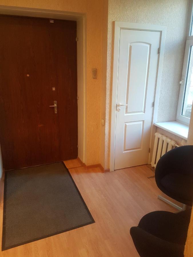Cozy Apartment In Good Location! Рига Экстерьер фото